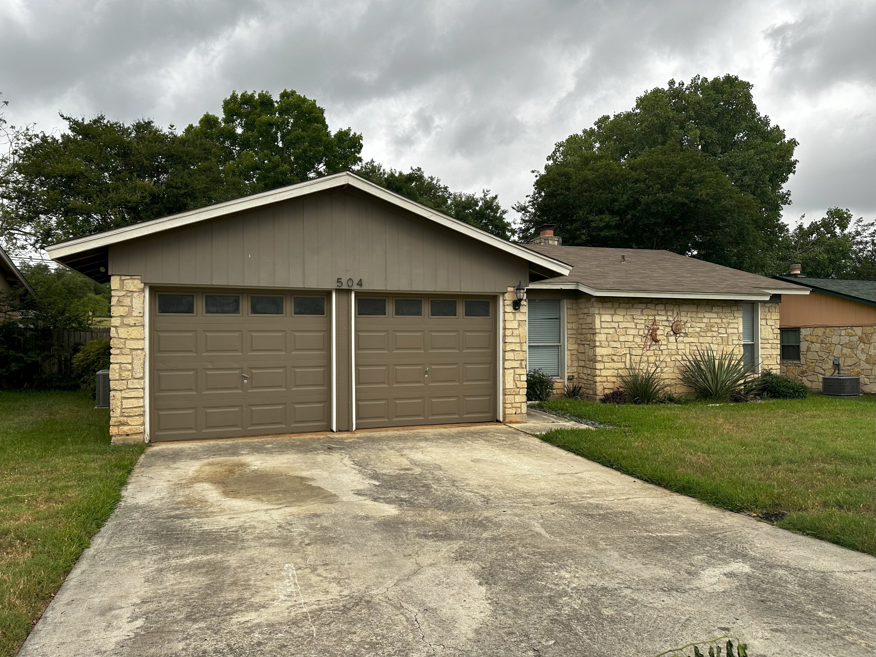 504 Suzzane Road